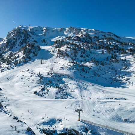 Hotel Val De Neu G.L. Baqueira Beret Bagian luar foto