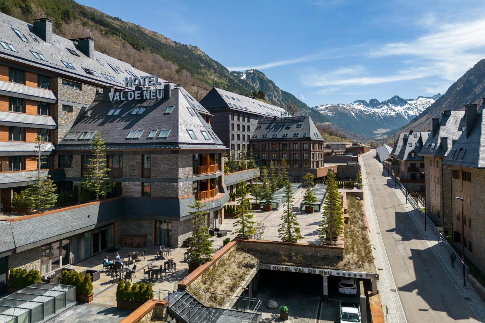 Hotel Val De Neu G.L. Baqueira Beret Bagian luar foto