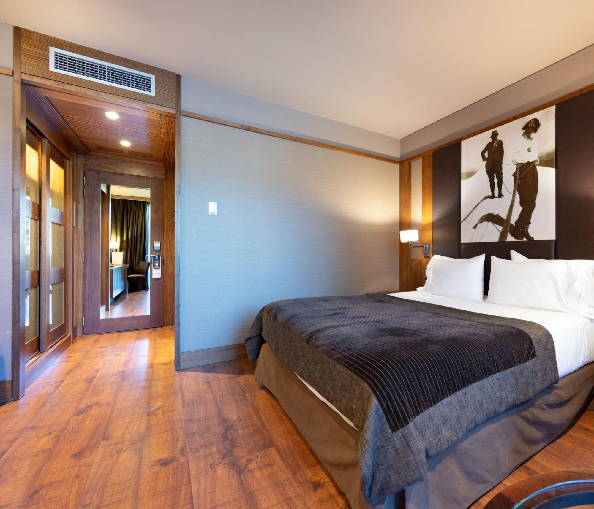Hotel Val De Neu G.L. Baqueira Beret Bagian luar foto